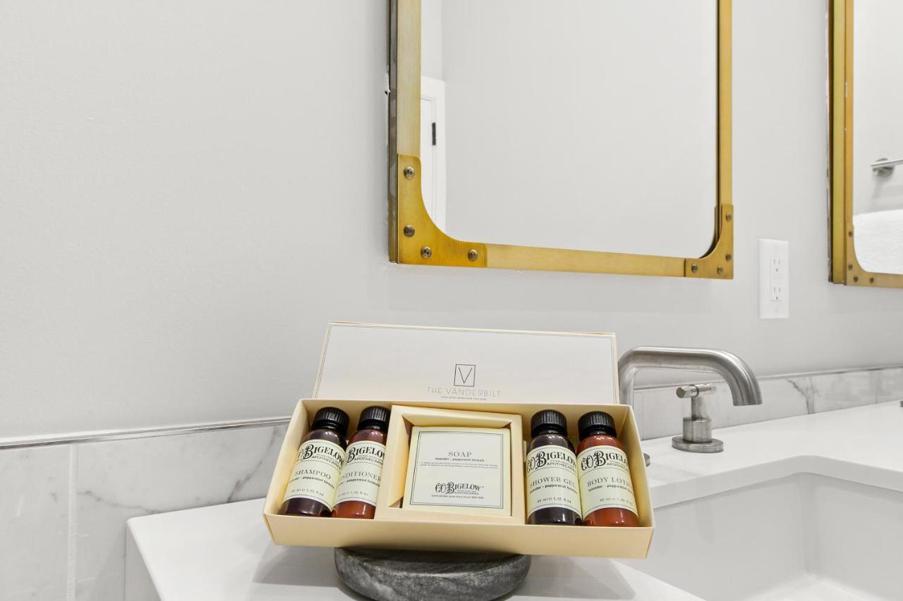 The Vanderbilt Hotel Suites Westbury Ngoại thất bức ảnh